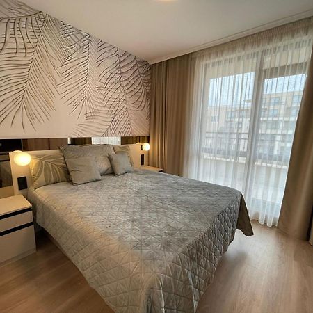 Sorrento Sole Mare - Apartments By The Beach Свети Влас Екстериор снимка