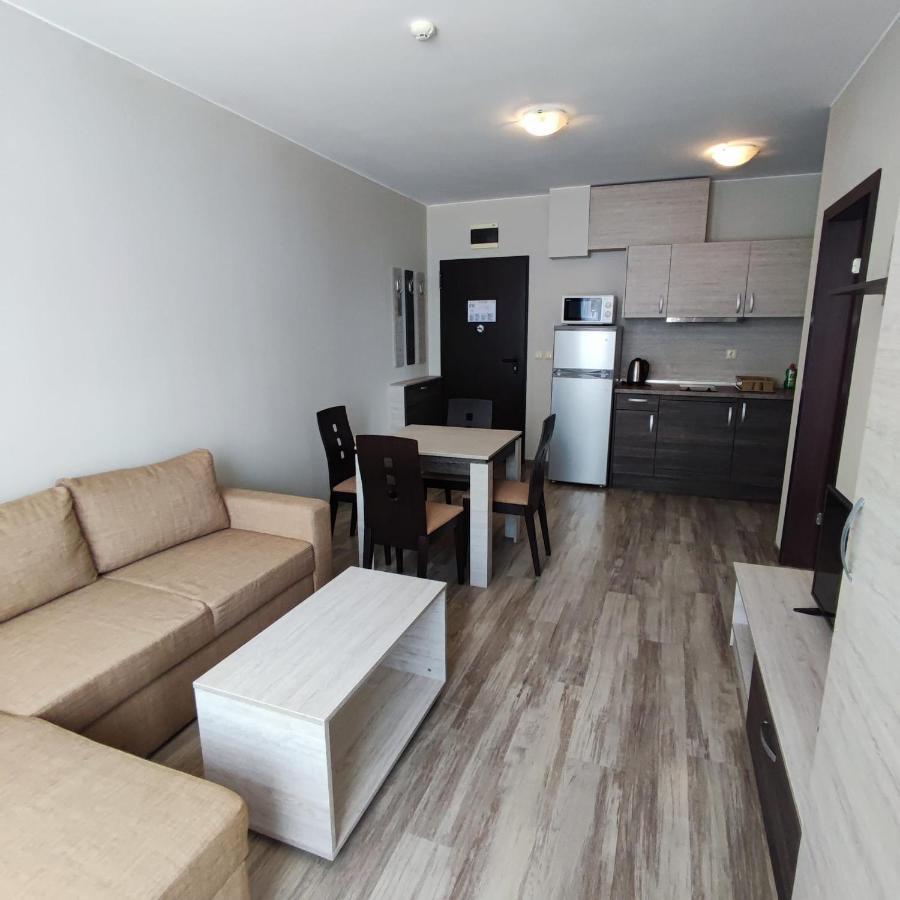 Sorrento Sole Mare - Apartments By The Beach Свети Влас Екстериор снимка