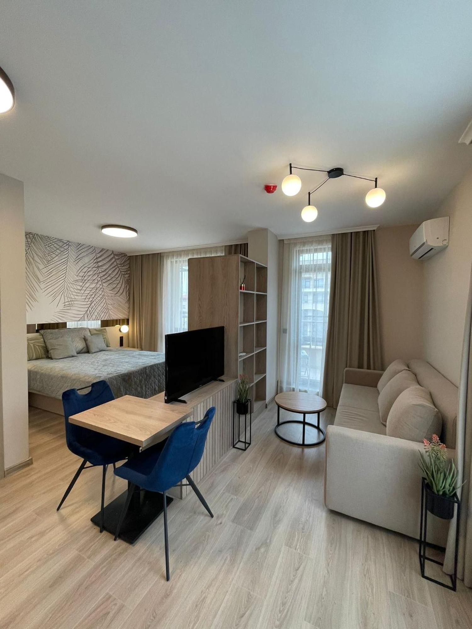Sorrento Sole Mare - Apartments By The Beach Свети Влас Екстериор снимка